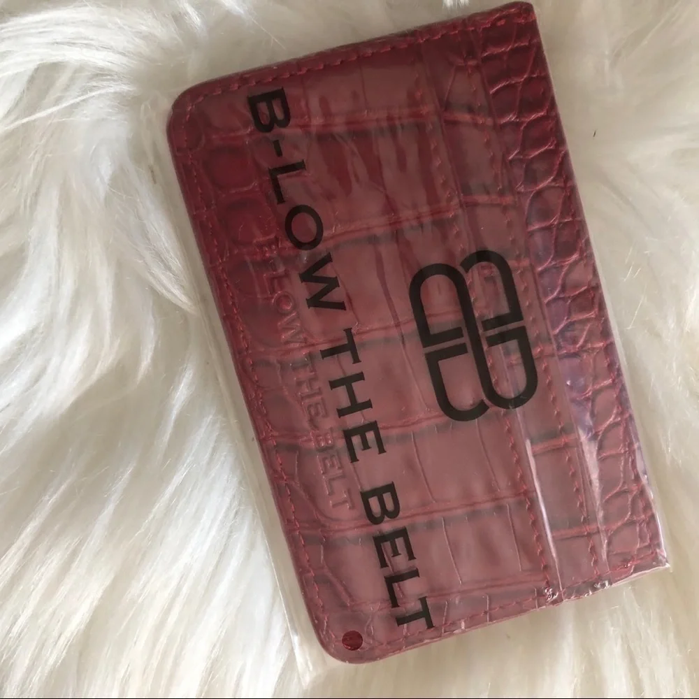NEW B-LOW THE BELT Croc Card Case